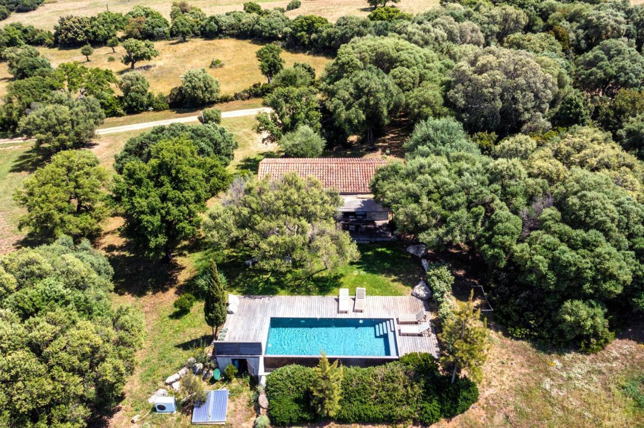 Domaine De Peretti Della Rocca Hotel Figari  Exterior photo