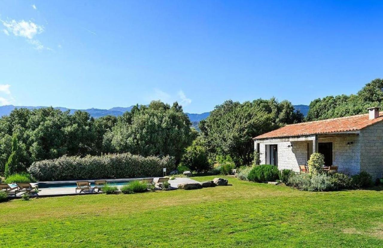 Domaine De Peretti Della Rocca Hotel Figari  Exterior photo